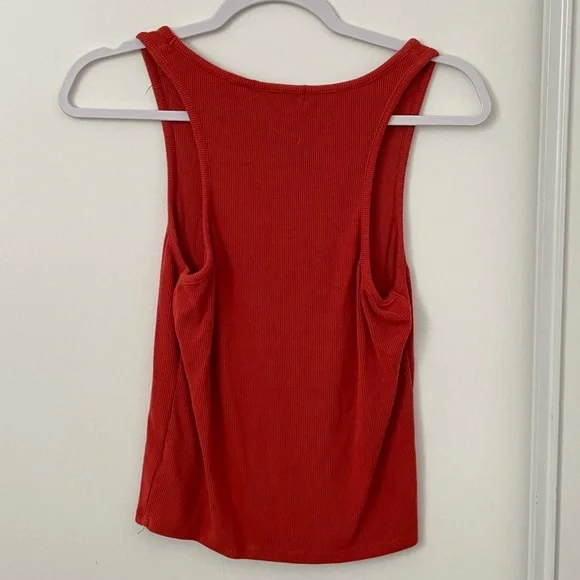 SWS Essentials Rust Orange Button Tank Top - Picture 3 of 5